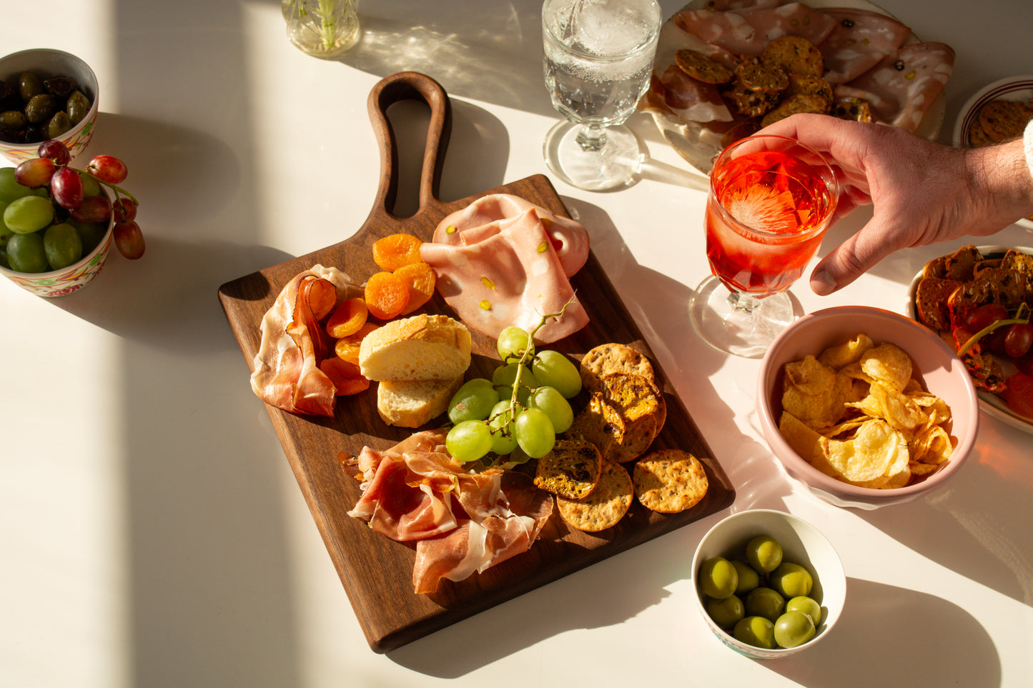 Pista Cutting Board
